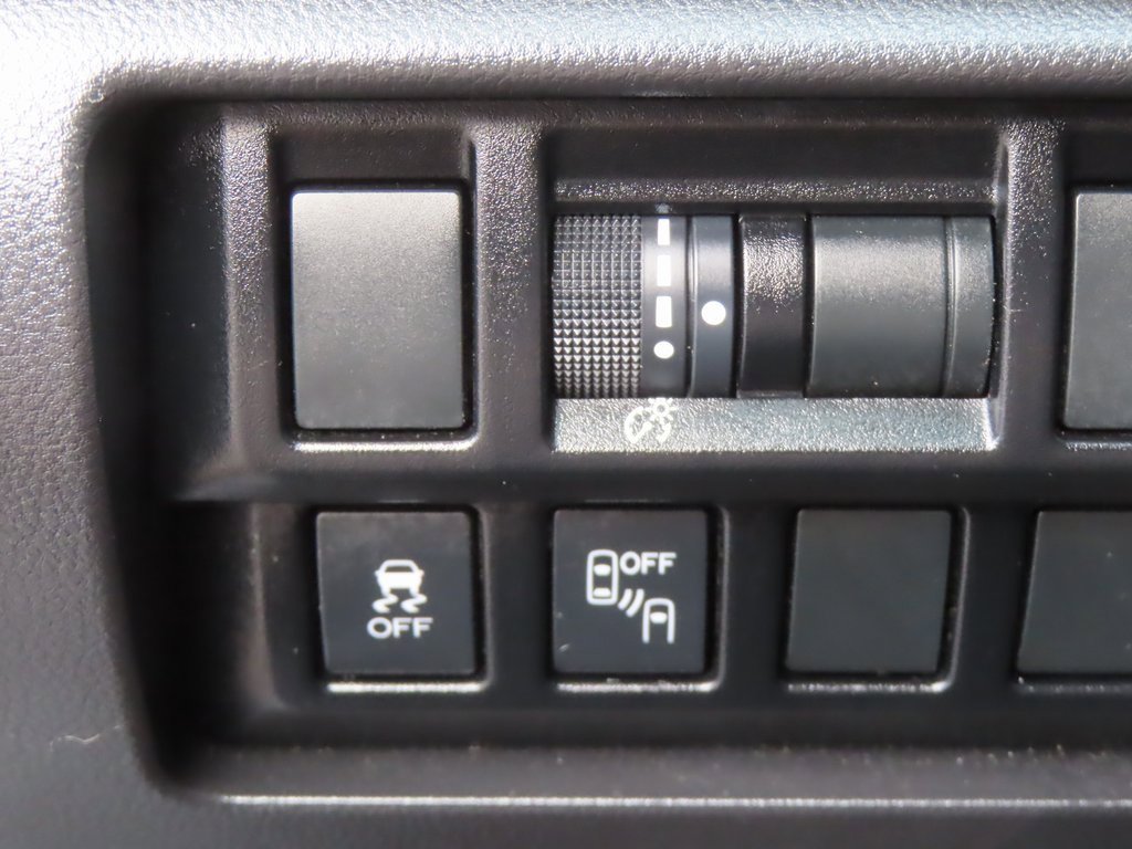 Used 2023 Subaru Impreza 2.0i Sport image 23