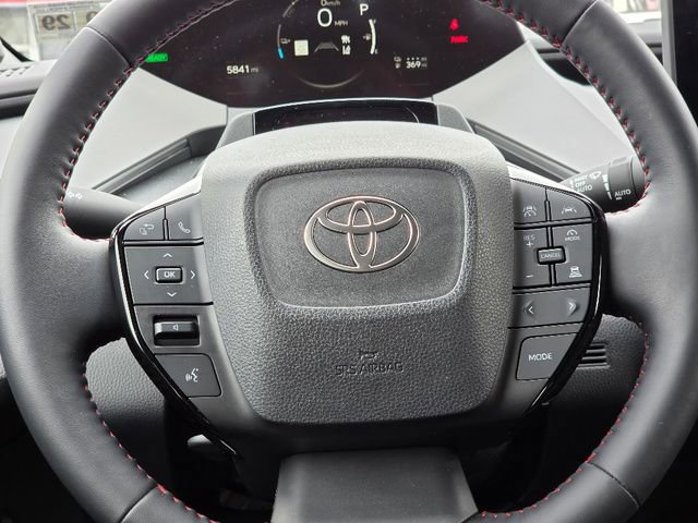 Used 2024 Toyota Prius Prime Premium FWD image 28
