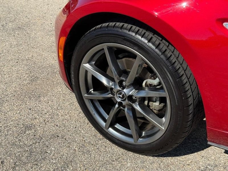 Used 2016 MAZDA MX-5 Miata Grand Touring RWD image 10