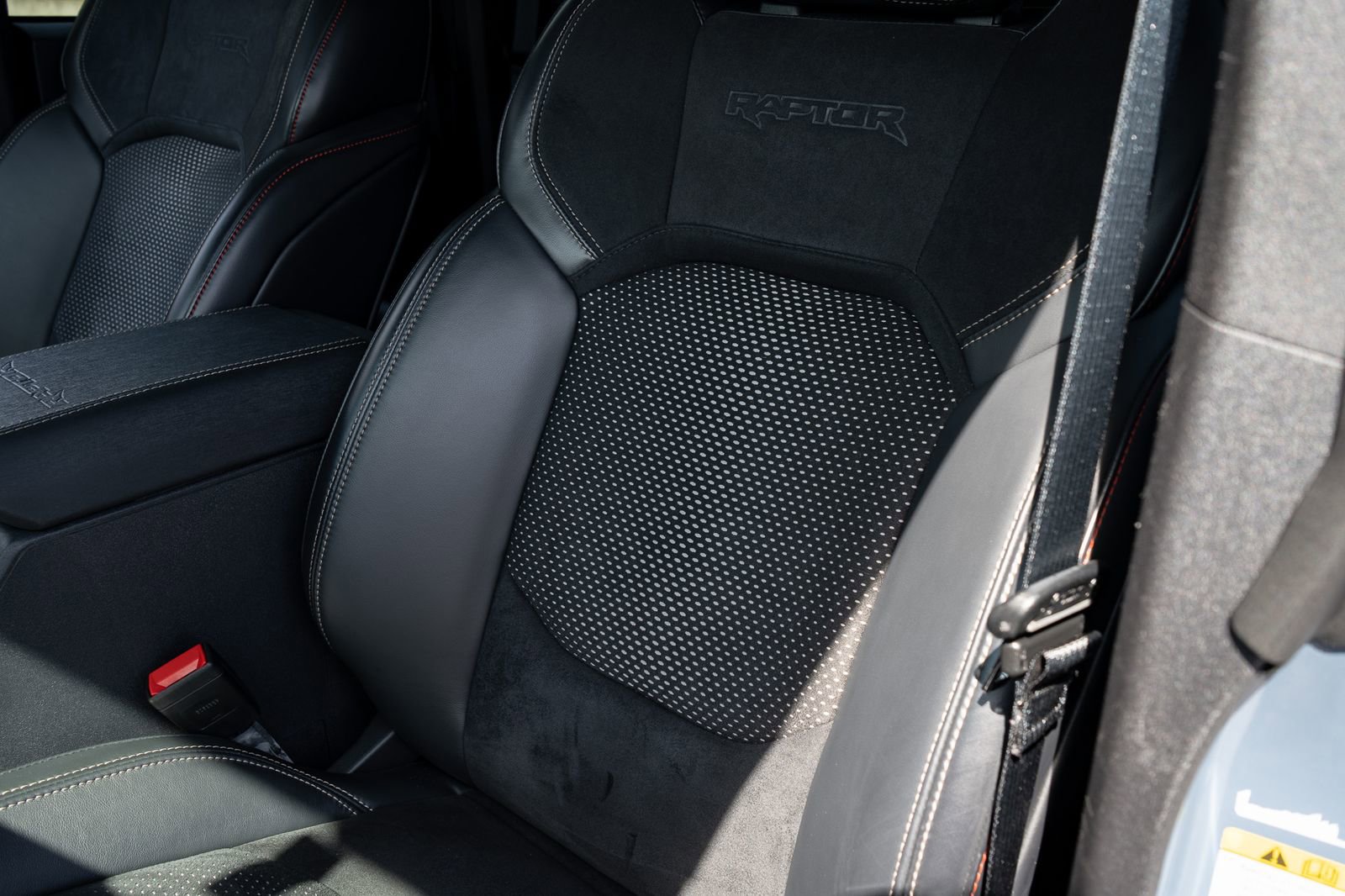 Used 2023 Ford Bronco Raptor image 33