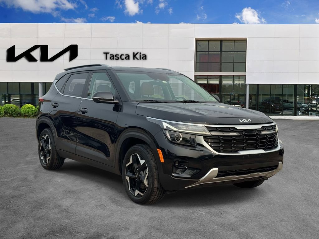 Used 2024 Kia Seltos EX AWD/4WD image 1