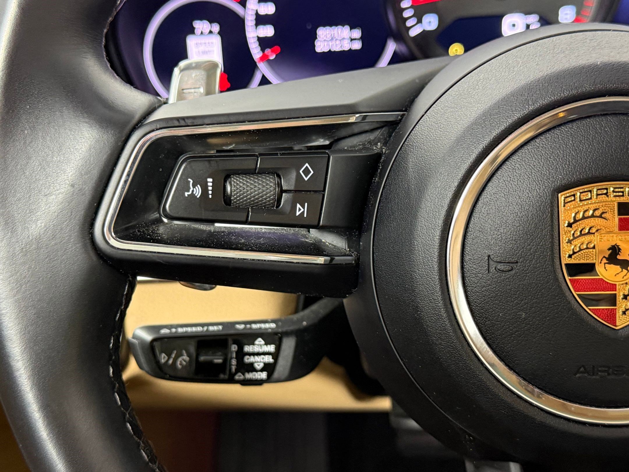 Used 2023 Porsche Panamera Platinum Edition image 22