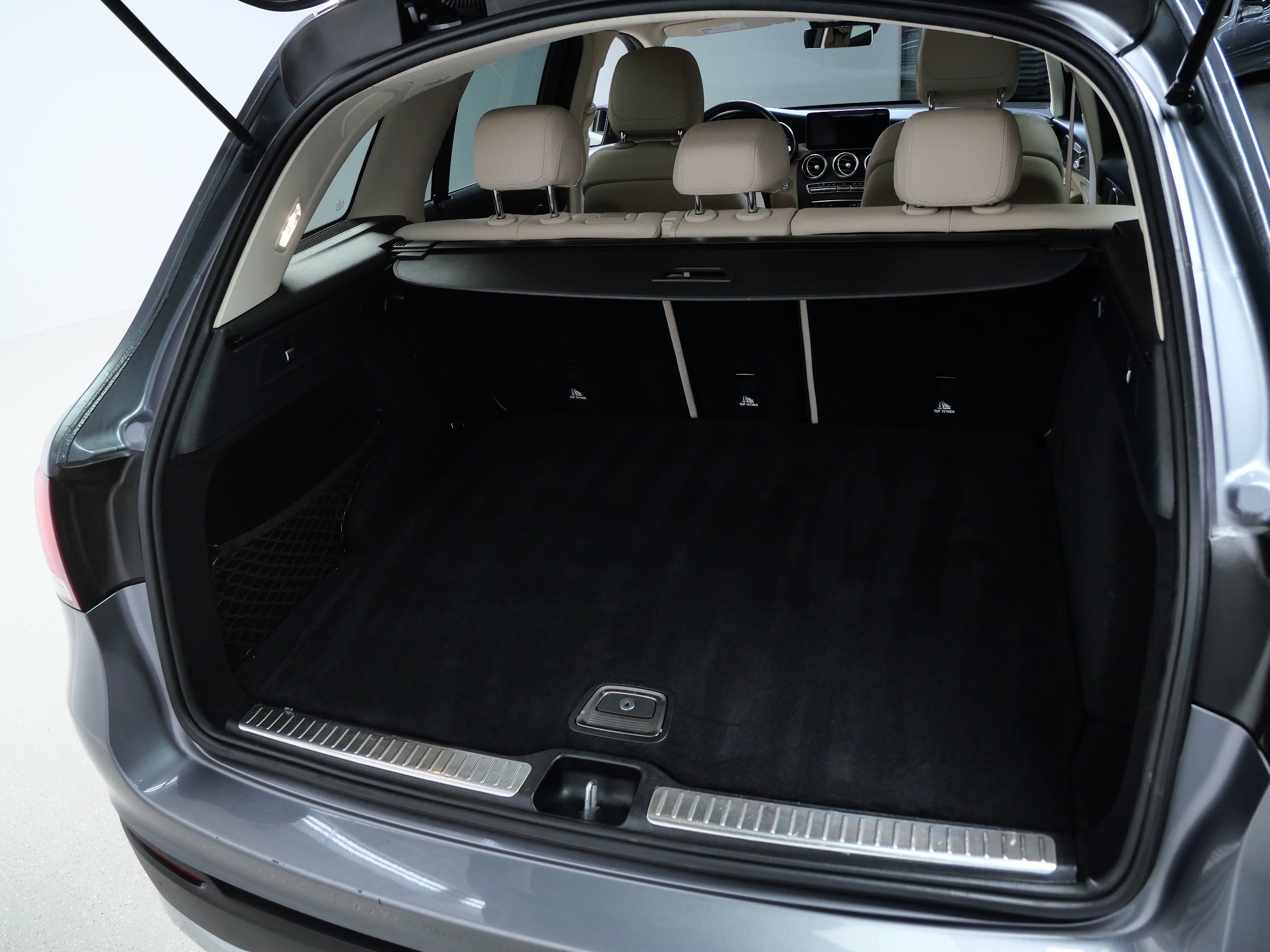 Used 2022 Mercedes-Benz GLC 300 4MATIC image 7