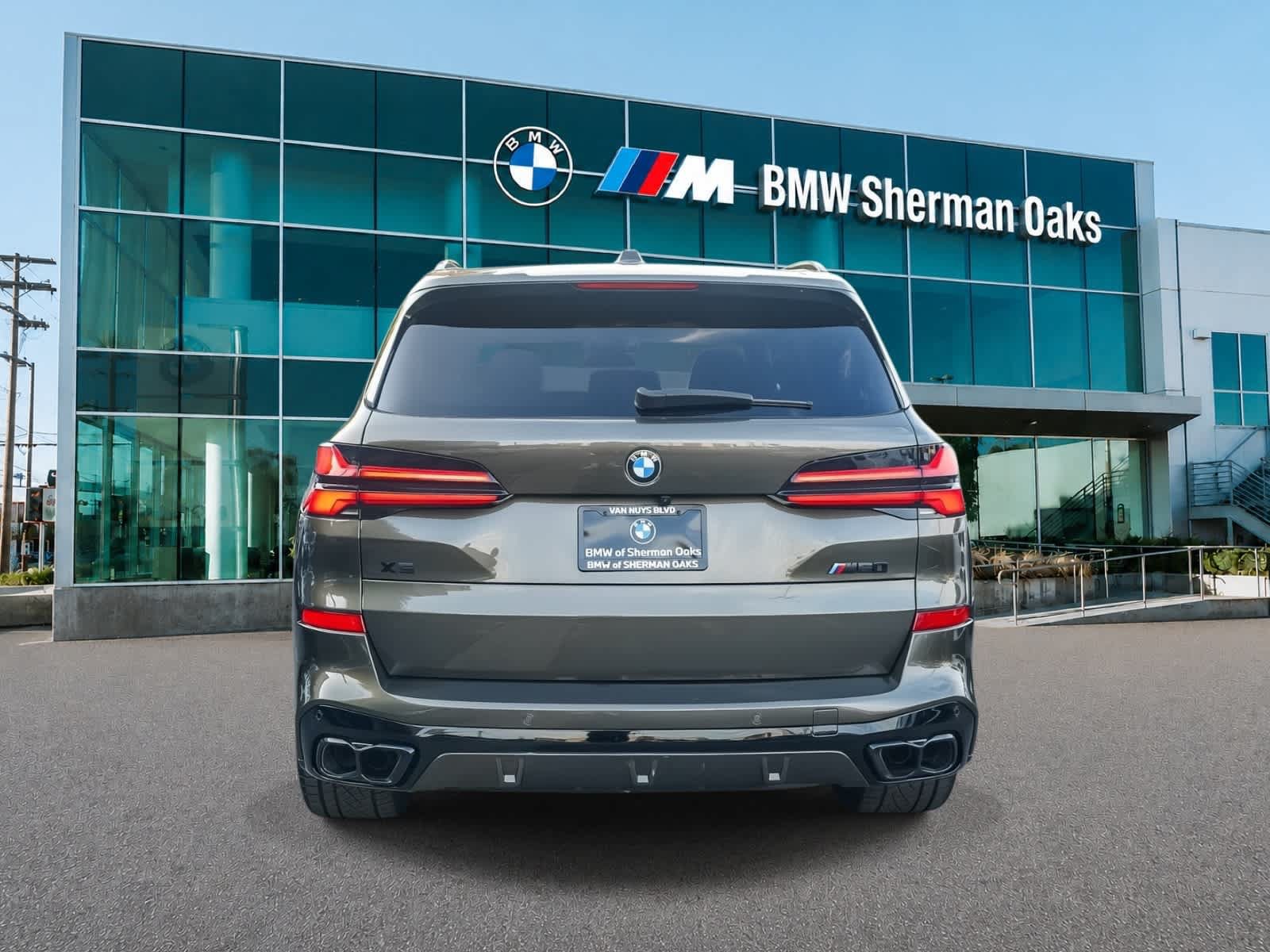 Used 2025 BMW X5 M60i w/ Executive Package AWD/4WD image 5