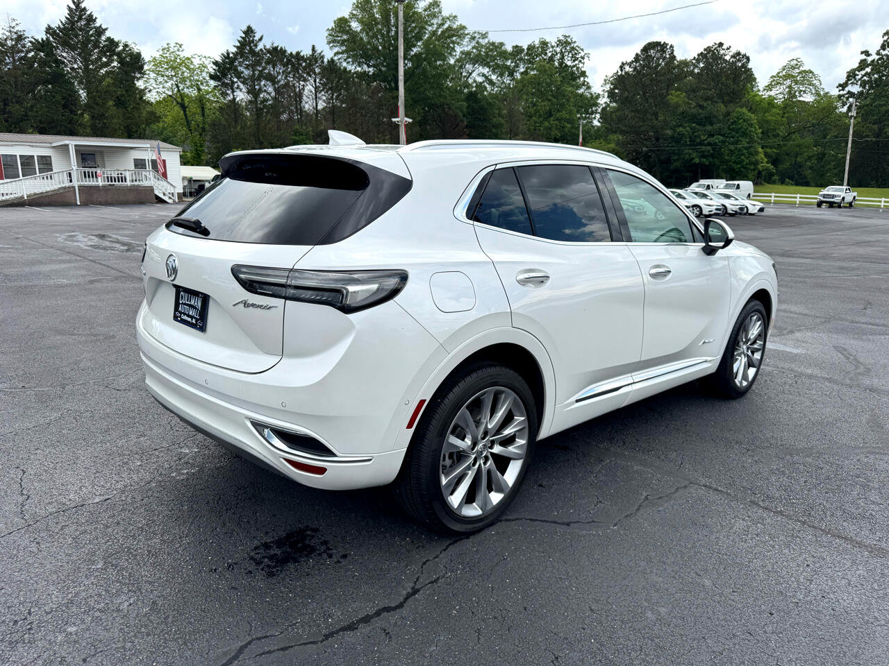 Used 2023 Buick Envision Avenir image 6