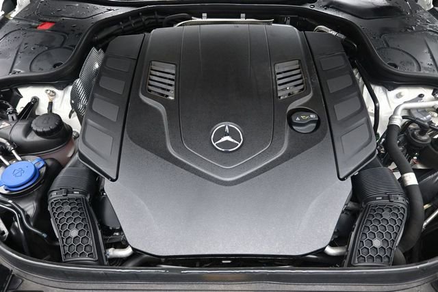 Used 2019 Mercedes-Benz S 560 Sedan image 30