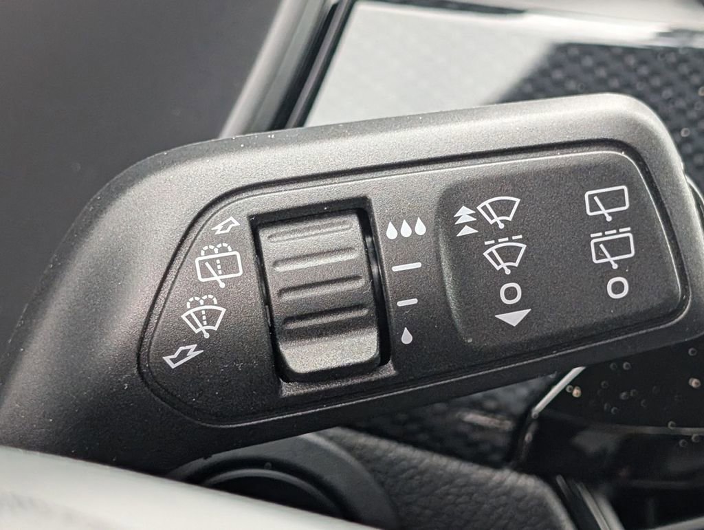 New 2026 Ford Escape ST-Line w/ Cold Weather Package image 28