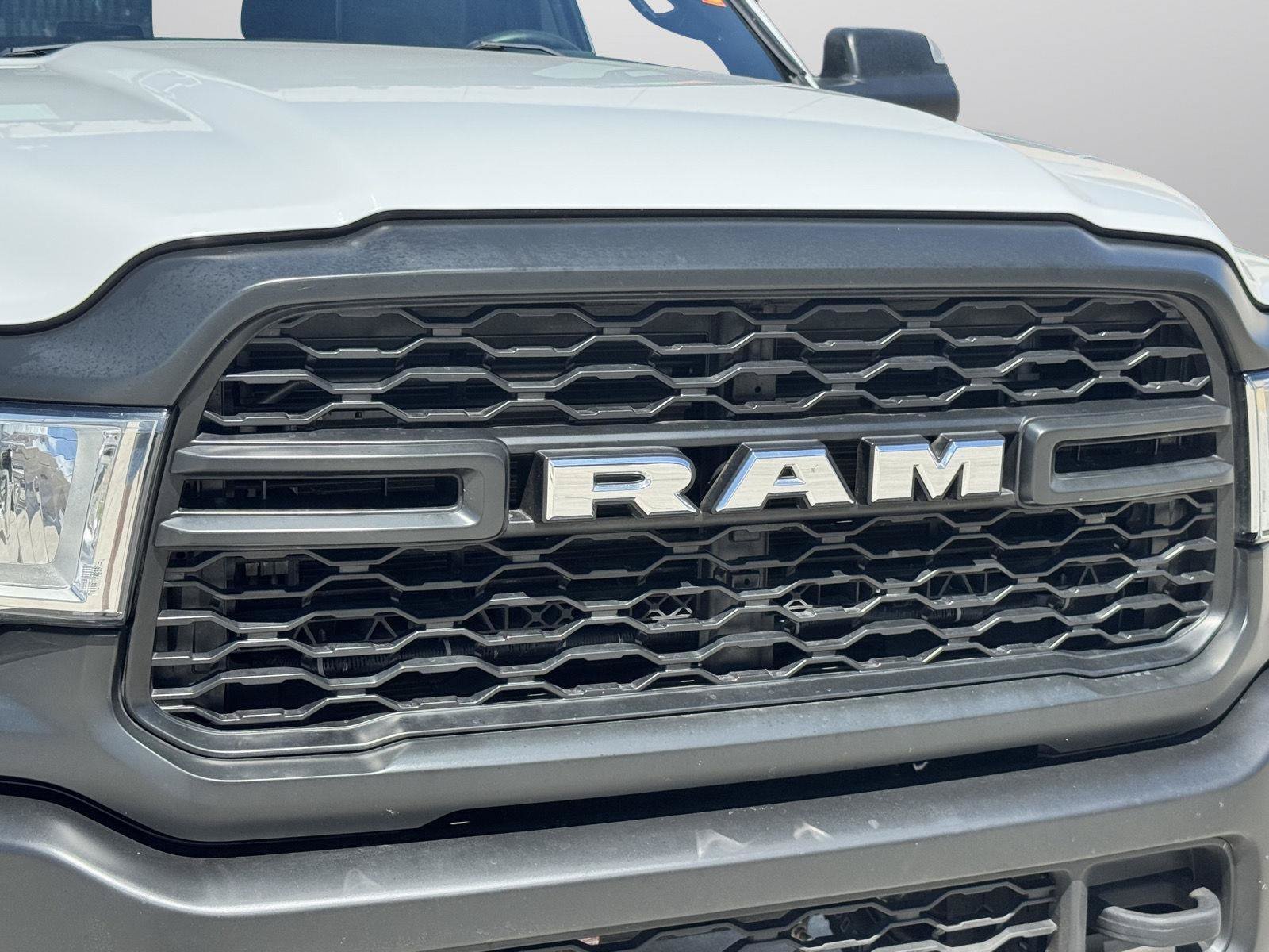 Used 2022 RAM 2500 Tradesman AWD/4WD image 9