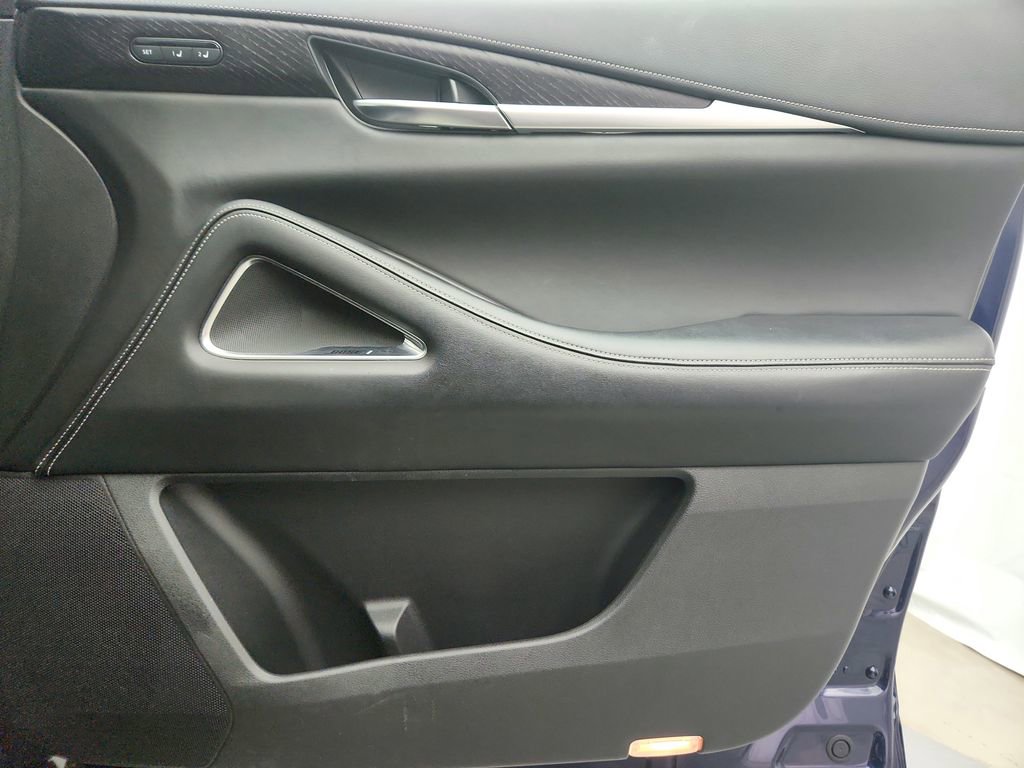 Used 2022 INFINITI QX60 Sensory image 39