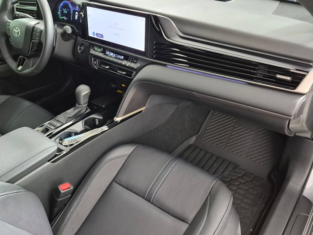 Used 2026 Toyota Camry XSE FWD image 29
