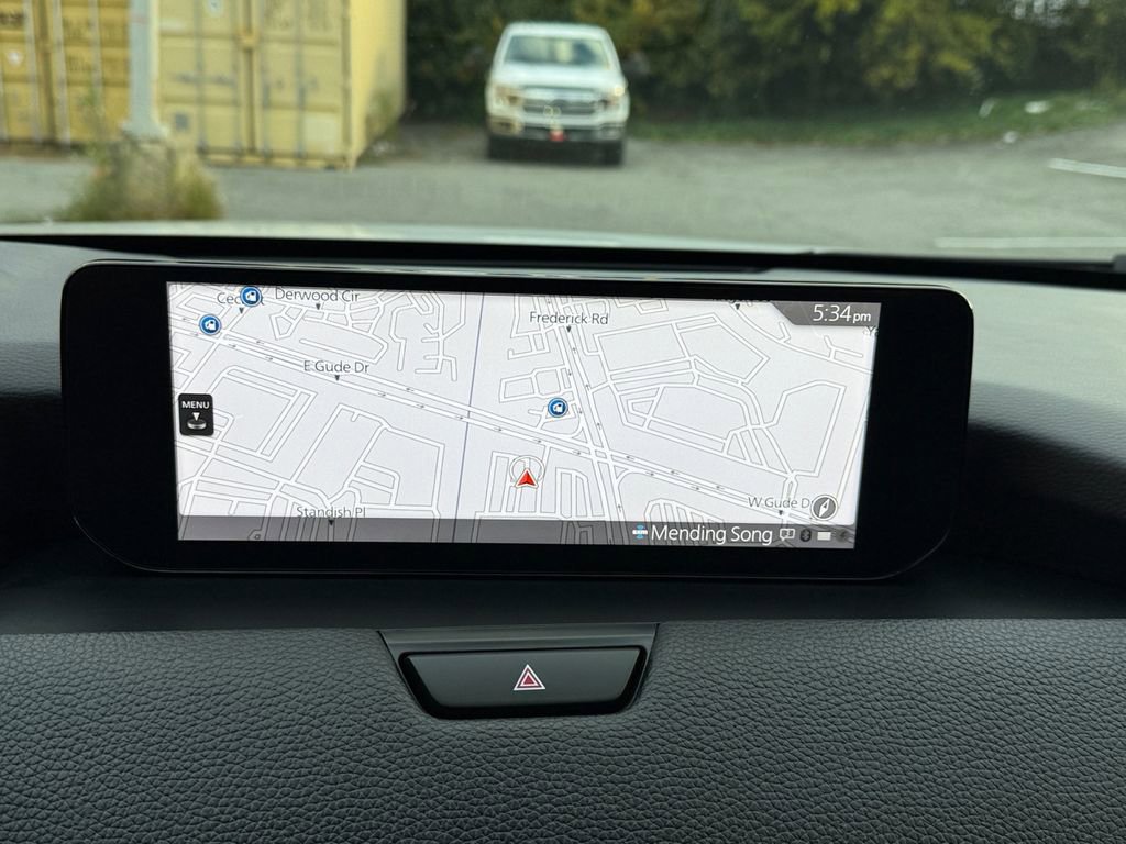 Used 2024 MAZDA CX-90 Plug-In Hybrid w/ Premium Pkg image 21