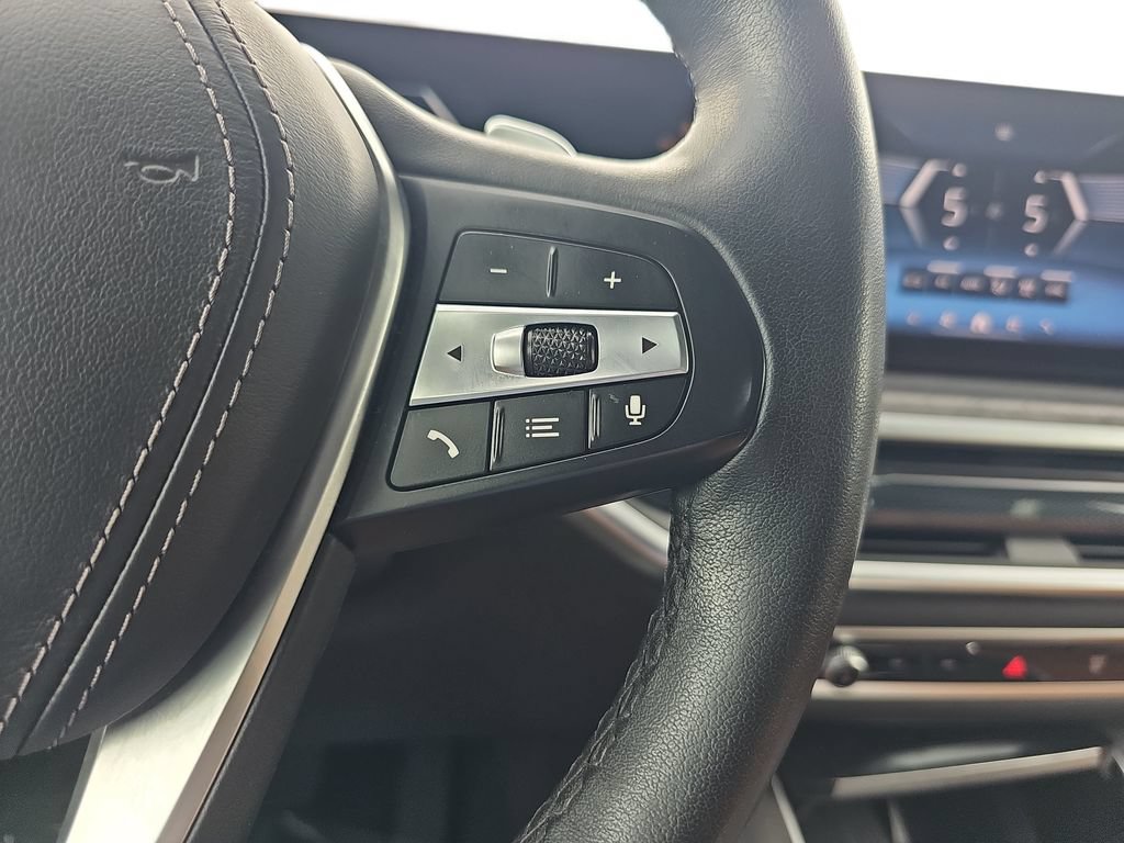 Used 2024 BMW X5 xDrive40i AWD/4WD image 18