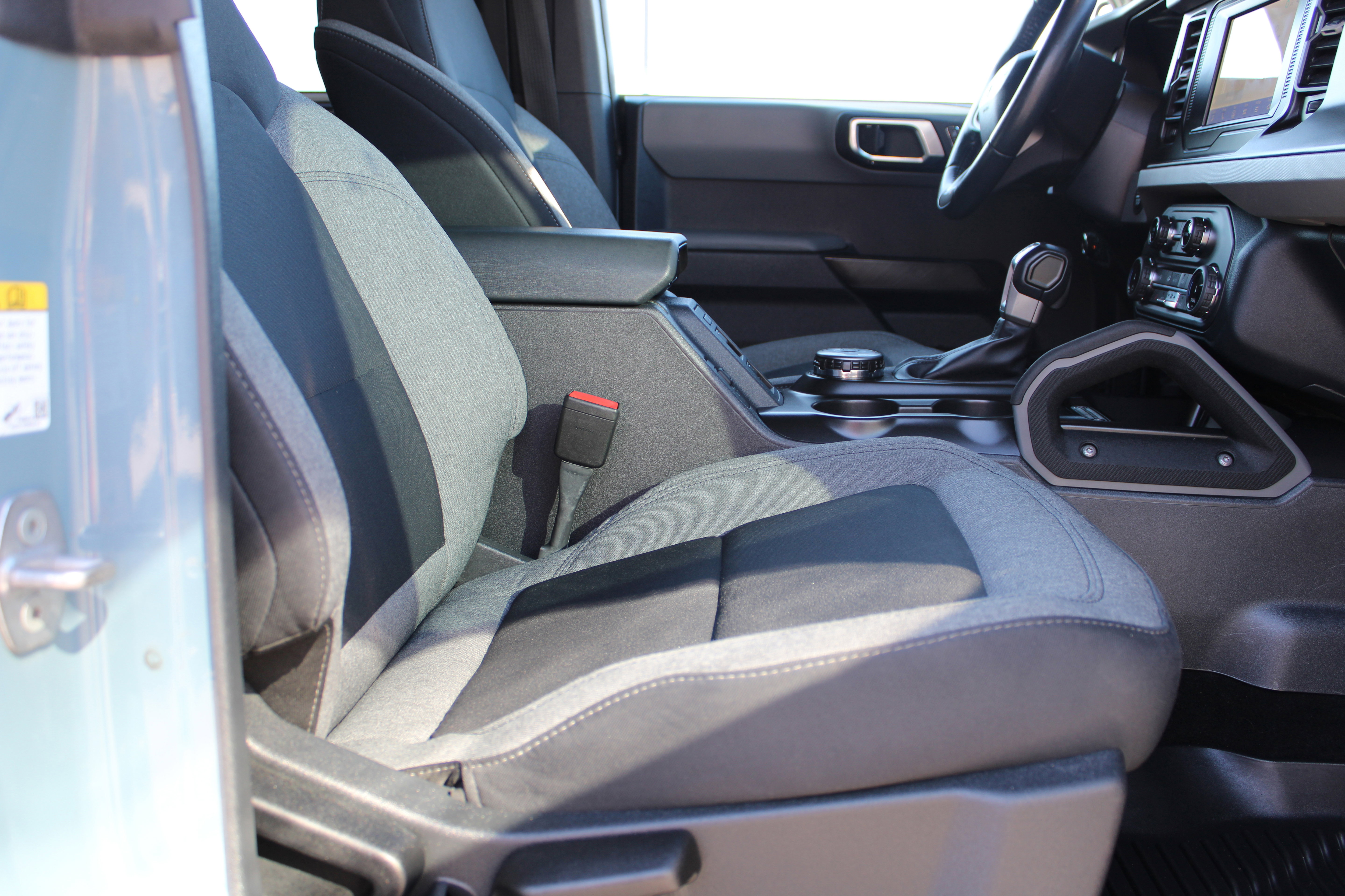 Used 2022 Ford Bronco Big Bend w/ Sasquatch Package image 17