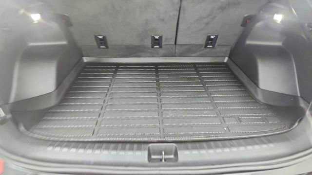 Used 2024 Chevrolet Blazer EV RS image 15