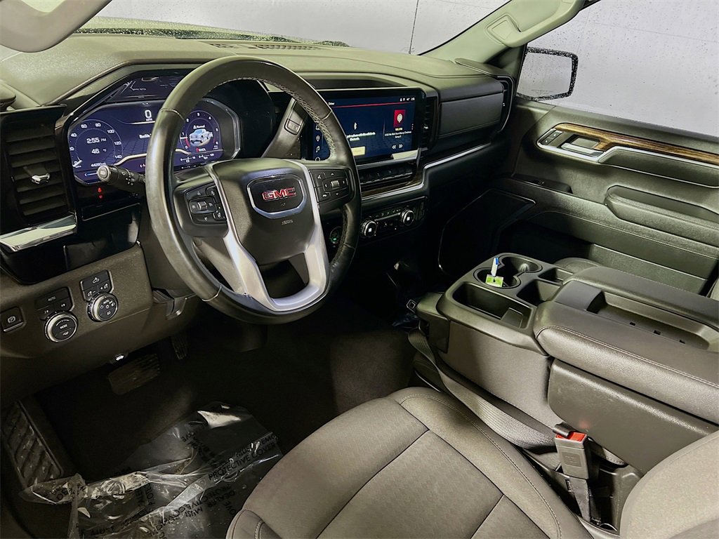 Used 2024 GMC Sierra 1500 Elevation image 10