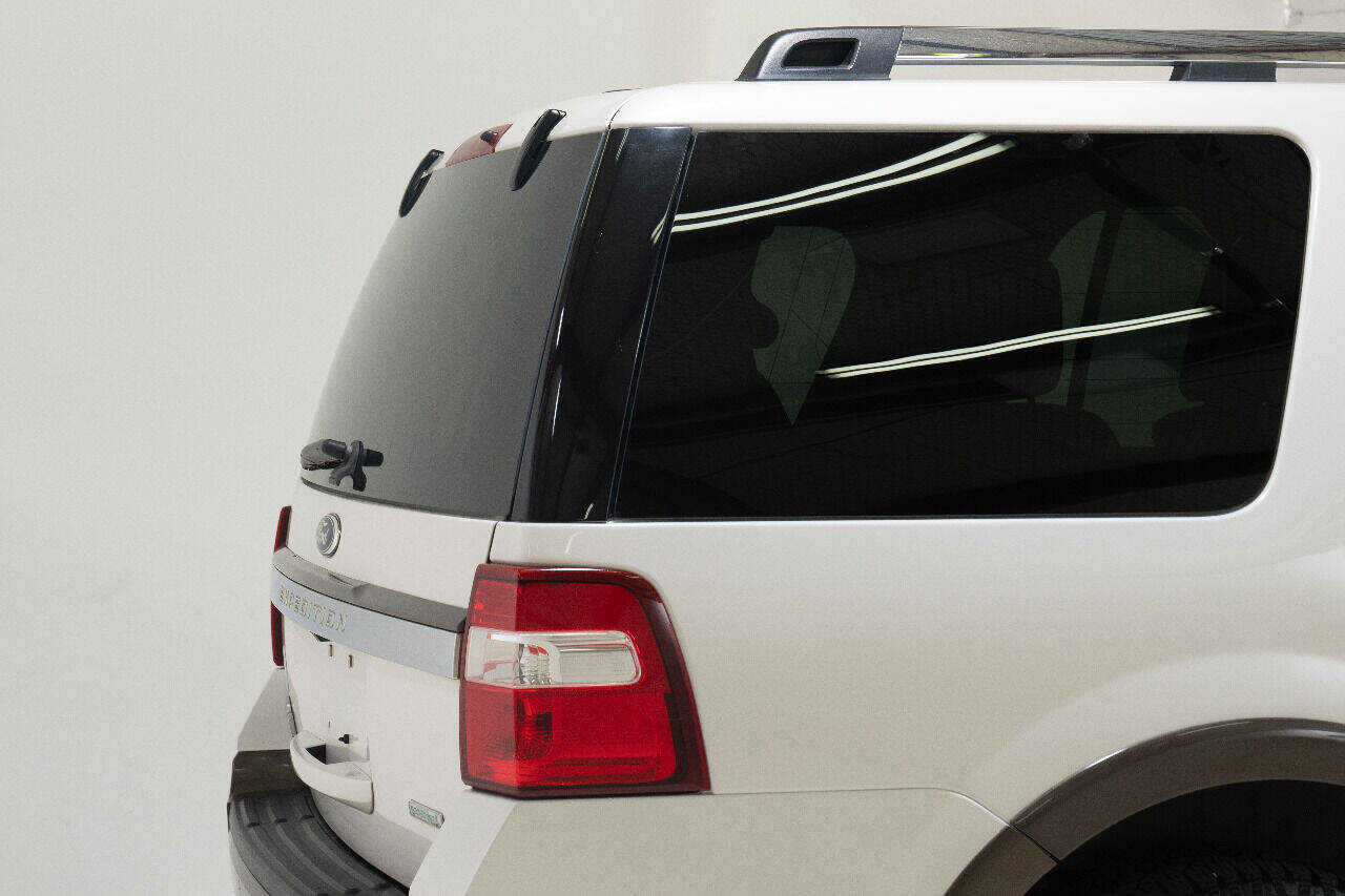 Used 2015 Ford Expedition King Ranch RWD image 18