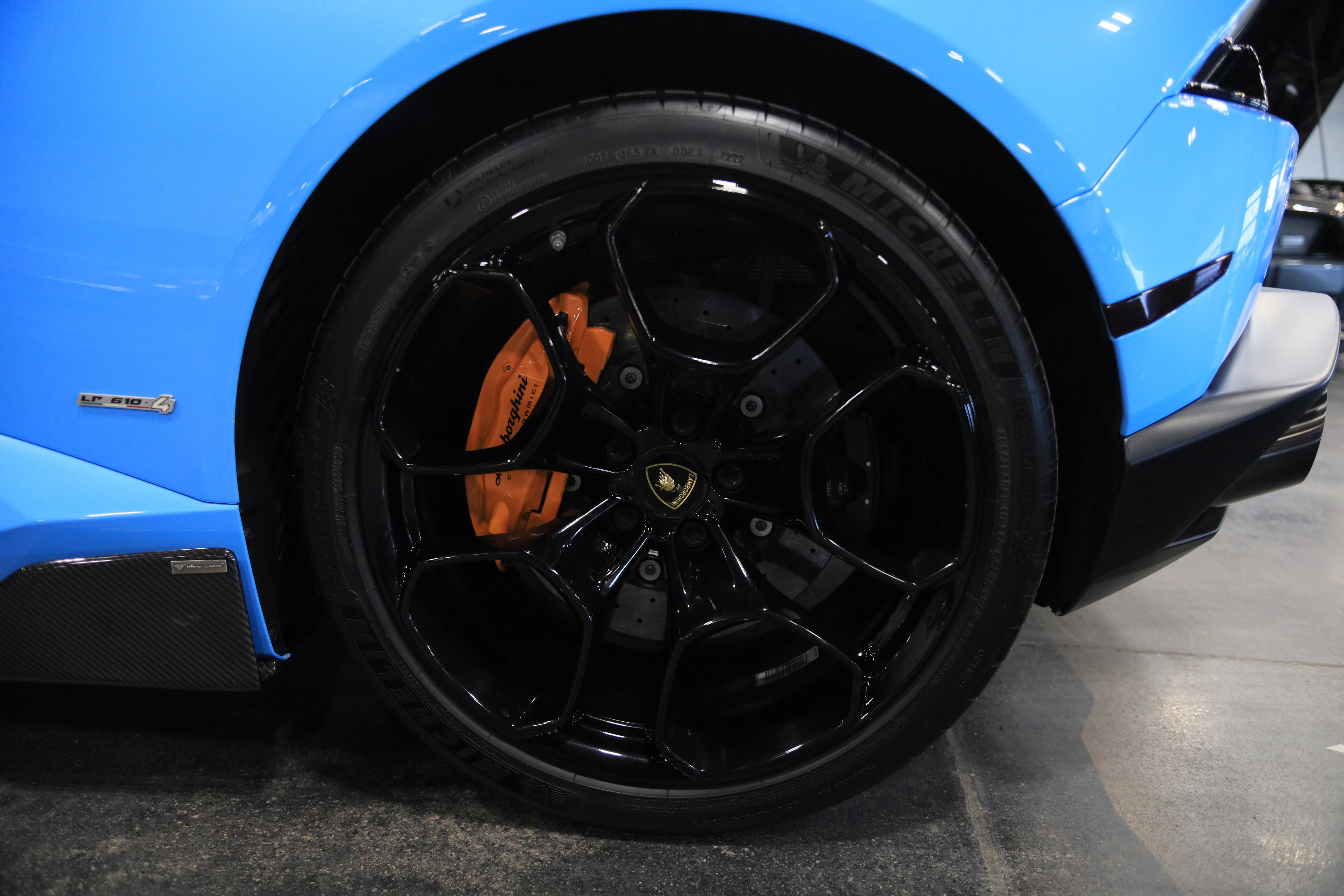 Used 2016 Lamborghini Huracan LP 610-4 image 13