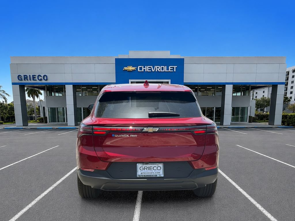New 2026 Chevrolet Equinox EV LT w/ Comfort Package AWD/4WD image 4
