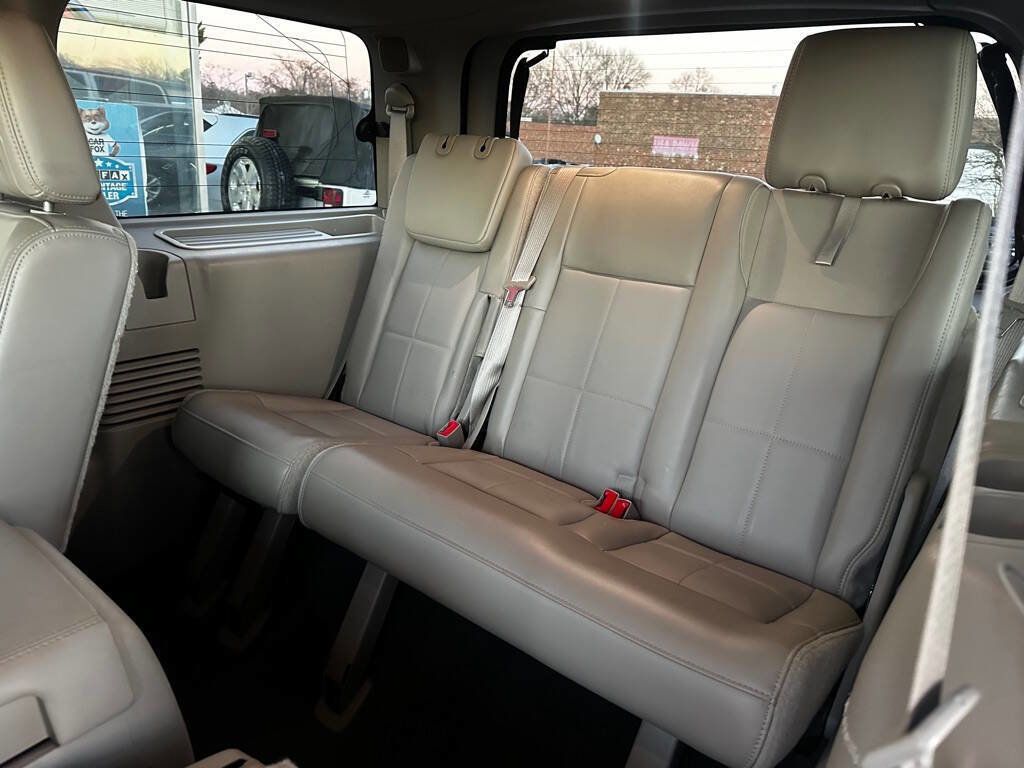 Used 2008 Lincoln Navigator 4WD image 18