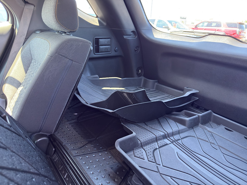 Certified 2023 Chevrolet Equinox LT FWD image 34