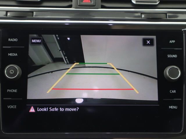 Used 2020 Volkswagen Tiguan SE R-Line image 17