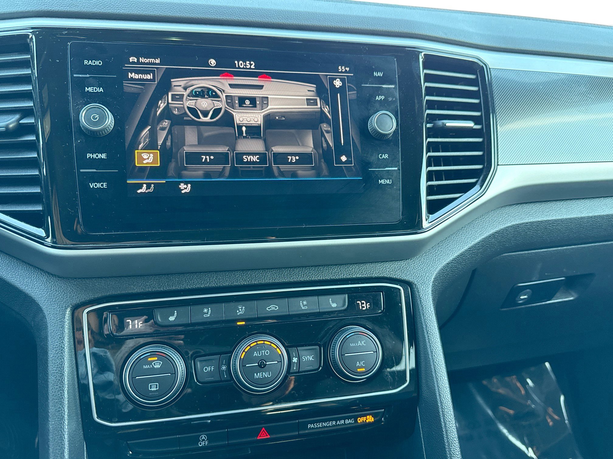 Used 2023 Volkswagen Atlas Cross Sport SEL Premium R-Line image 35