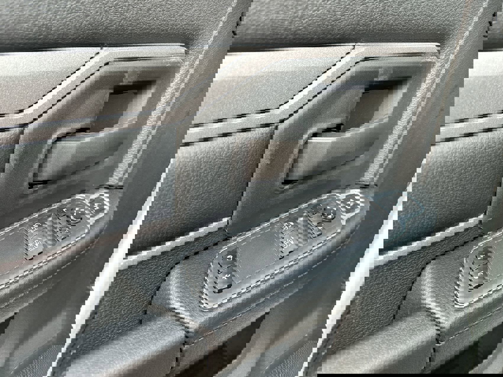 New 2024 RAM 5500 Tradesman image 18