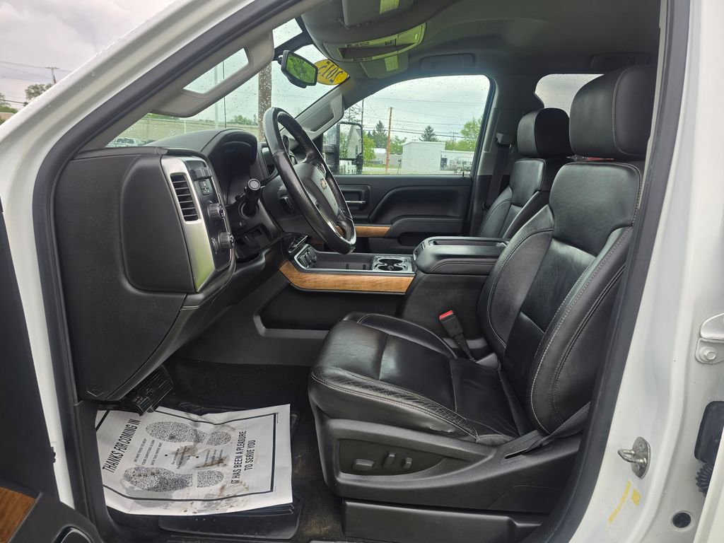Used 2015 Chevrolet Silverado 2500 LTZ w/ Duramax Plus Package AWD/4WD image 8