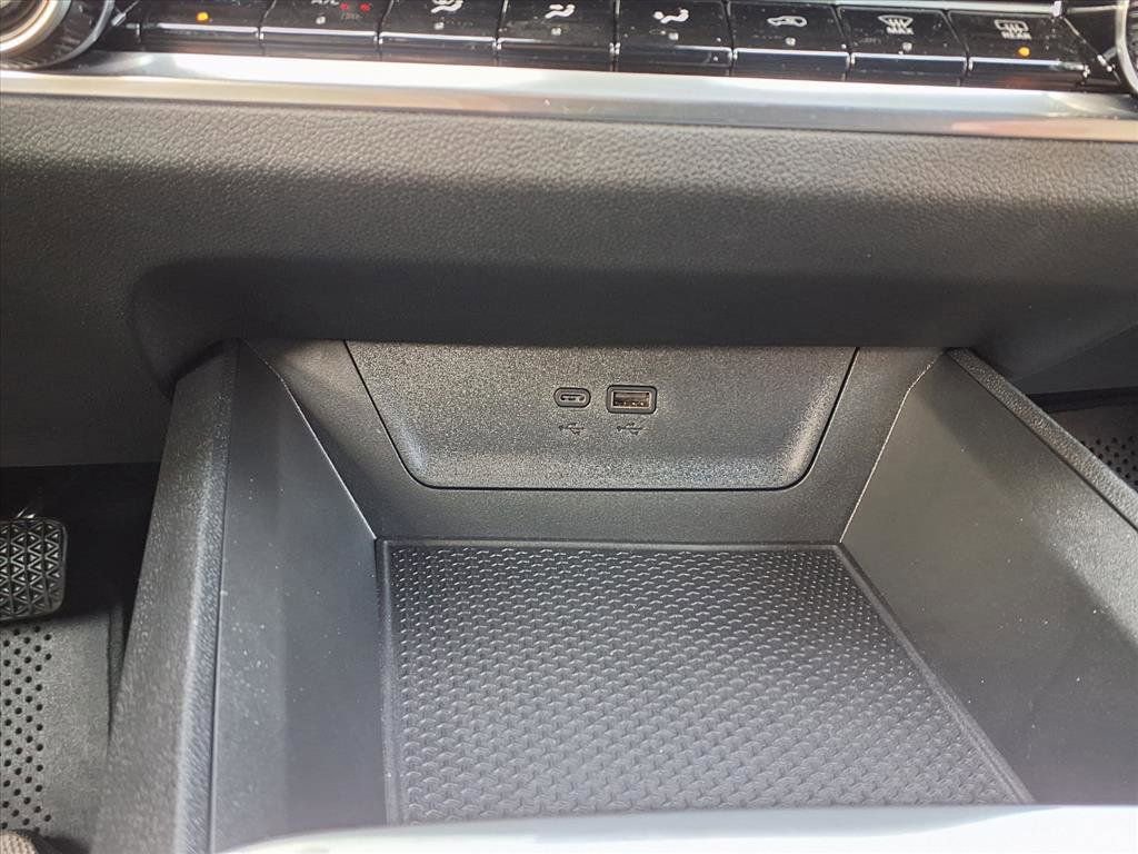 Used 2026 Chevrolet Equinox ACTIV image 19