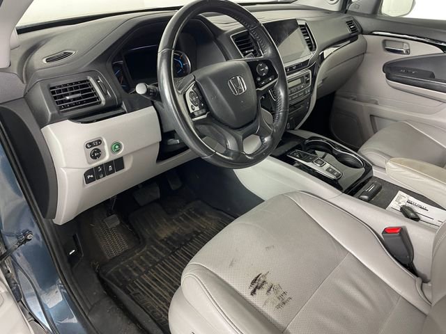 Certified 2019 Honda Pilot Elite image 3