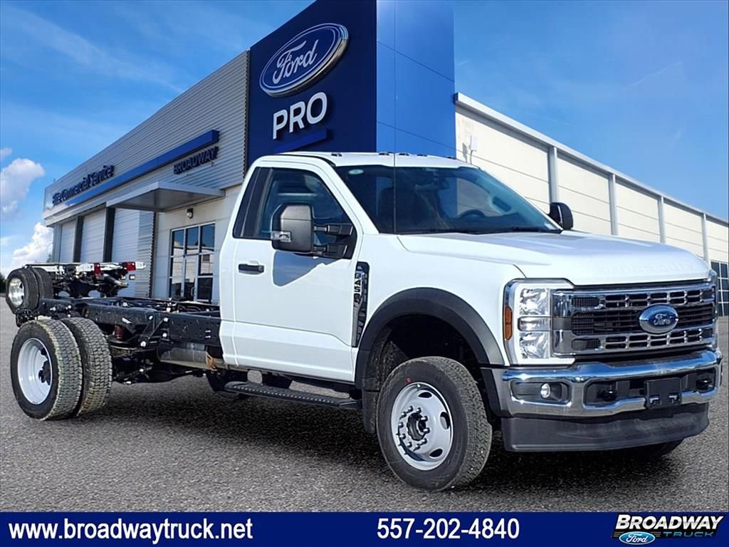 New 2026 Ford F450 XL w/ XL Chrome Package image 1