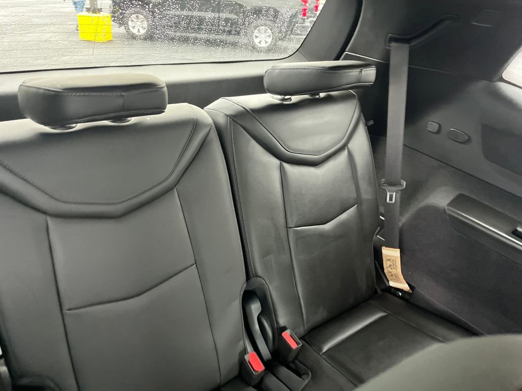 Used 2024 Cadillac XT6 Premium Luxury image 29