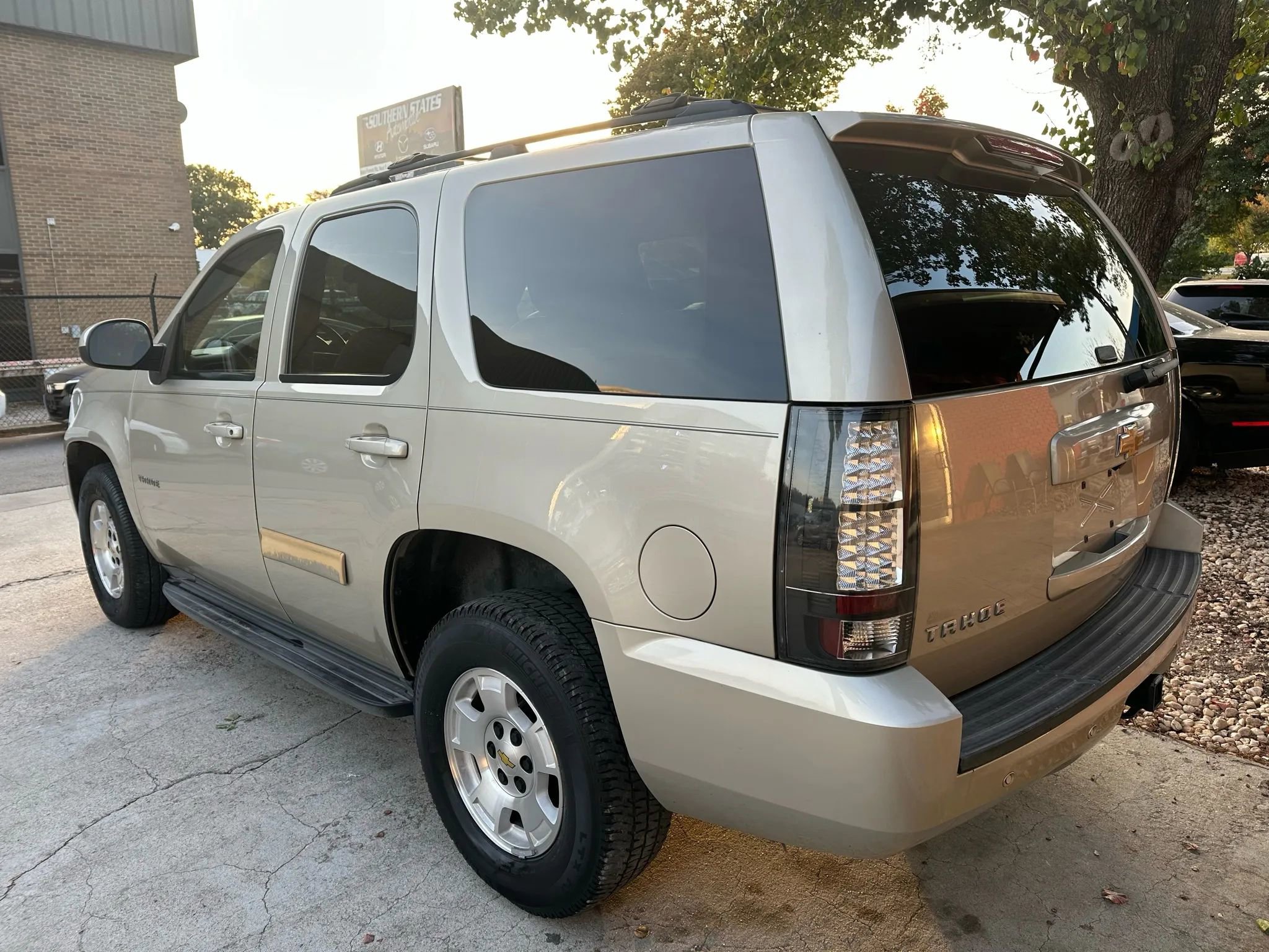 Used 2013 Chevrolet Tahoe LS w/ Convenience Package image 6