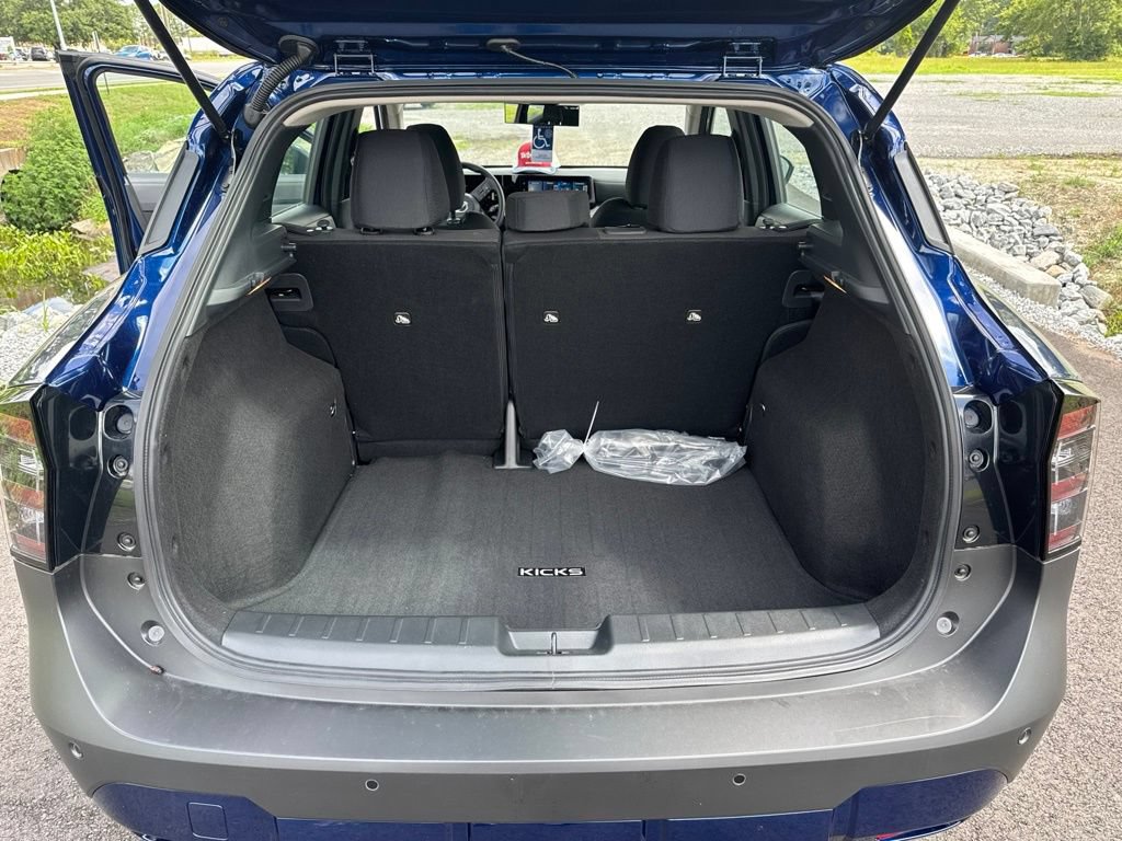 Used 2026 Nissan Kicks S FWD image 9