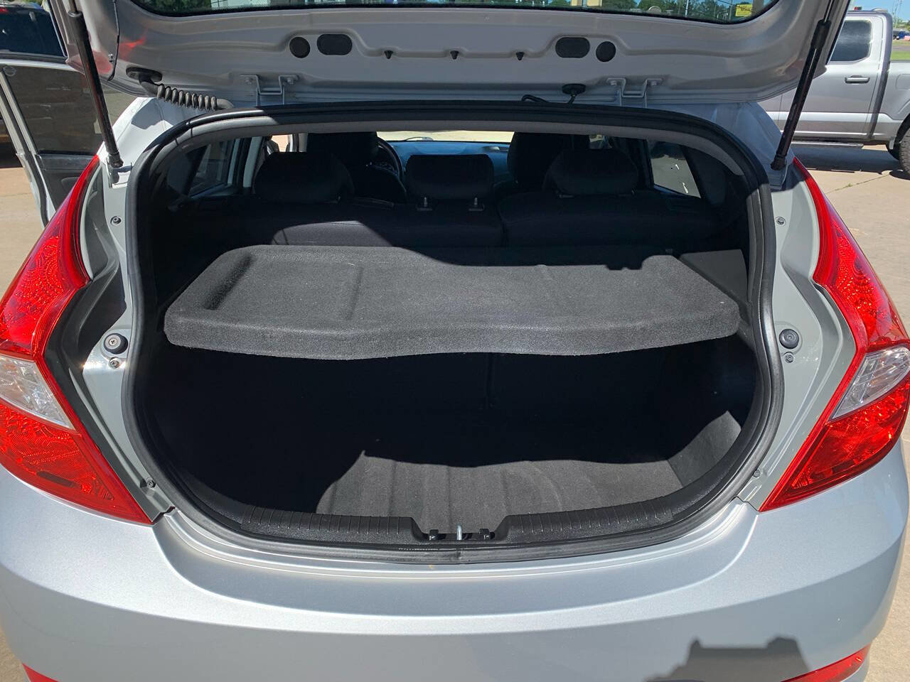 Used 2015 Hyundai Accent GS FWD image 9