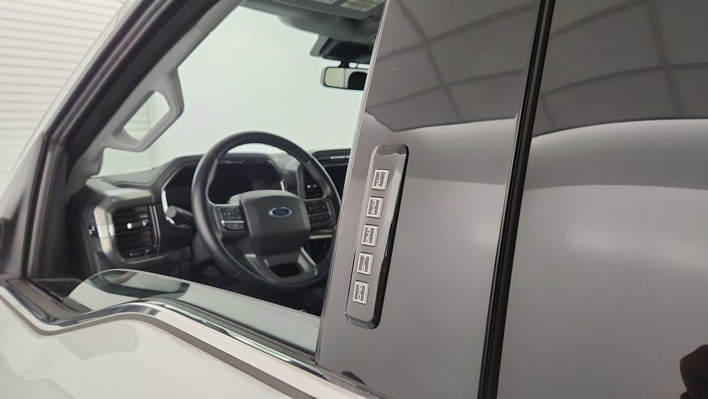 Used 2021 Ford F150 Lariat image 26