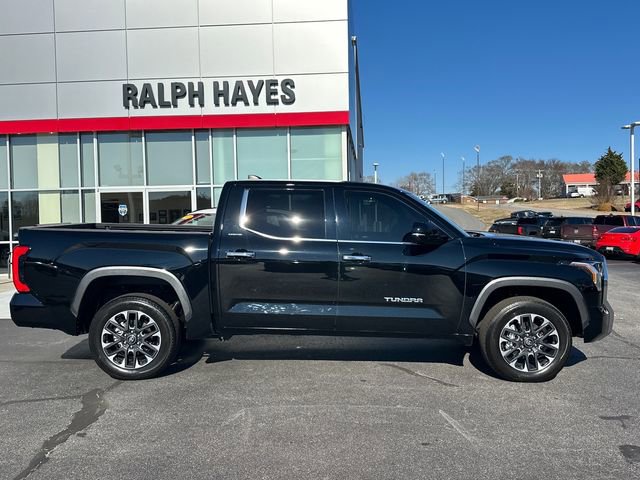 Used 2025 Toyota Tundra Limited AWD/4WD image 2