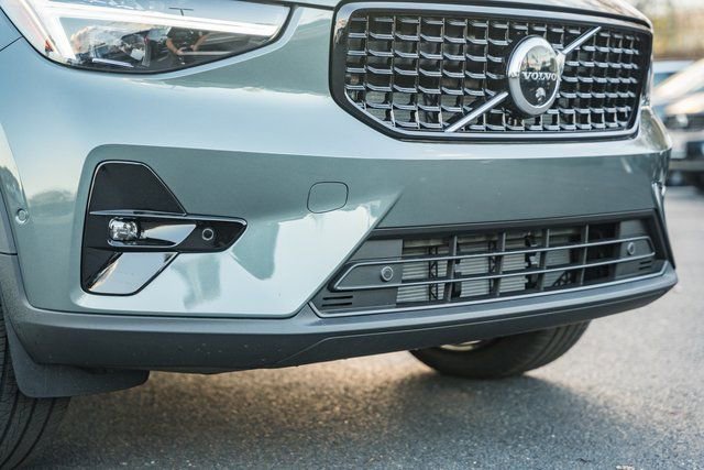 New 2026 Volvo XC40 B5 Ultra w/ Protection Package Premier image 12