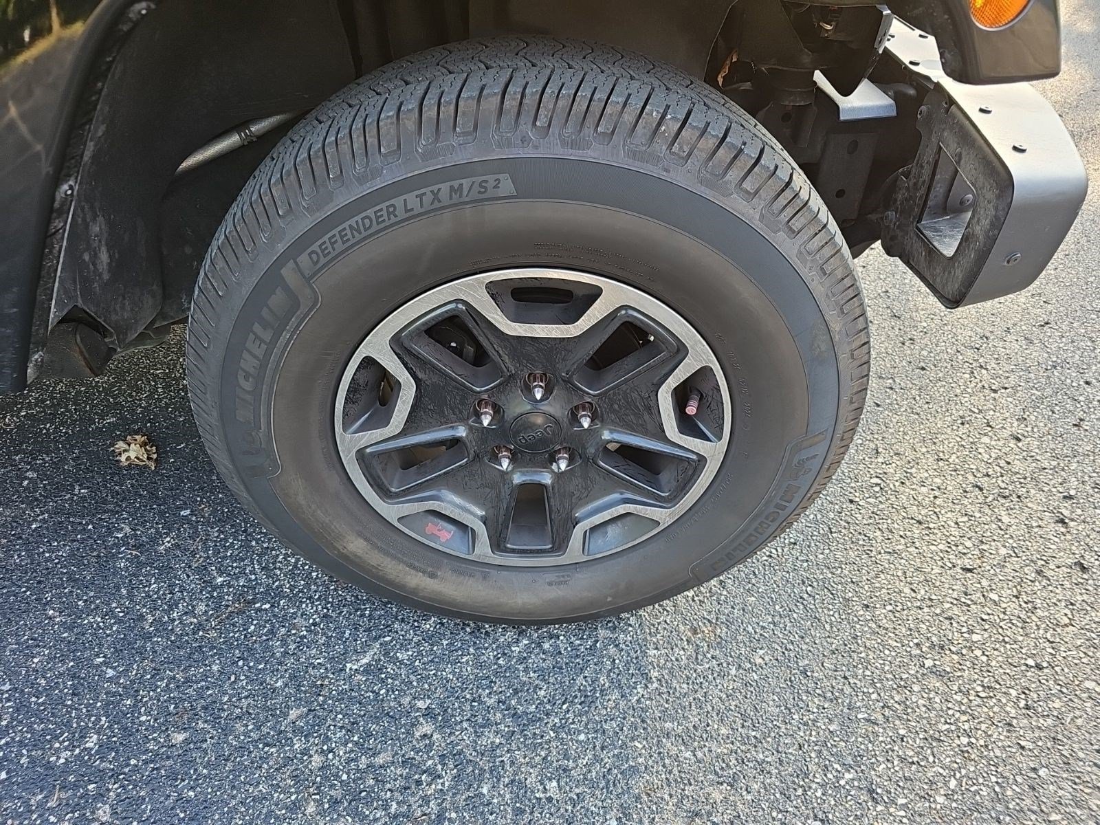 Used 2015 Jeep Wrangler Unlimited Rubicon AWD/4WD image 9