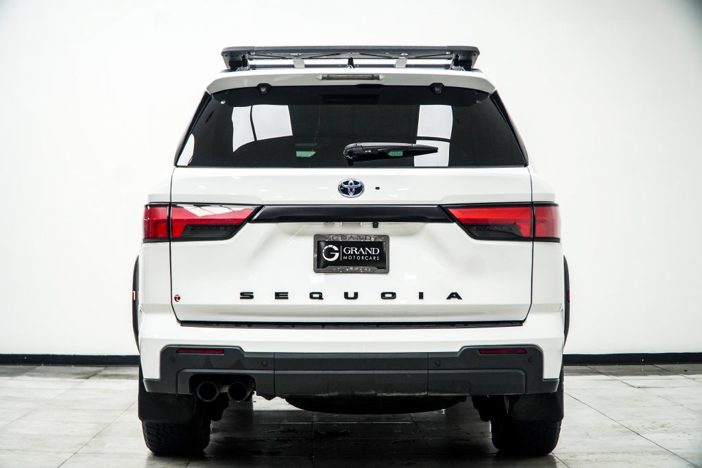 Used 2023 Toyota Sequoia TRD Pro AWD/4WD image 15