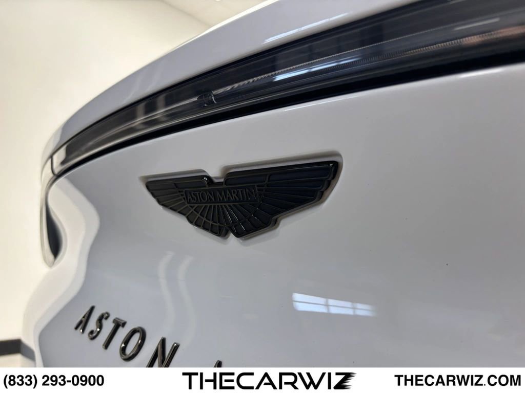 Used 2021 Aston Martin DBX AWD/4WD image 29