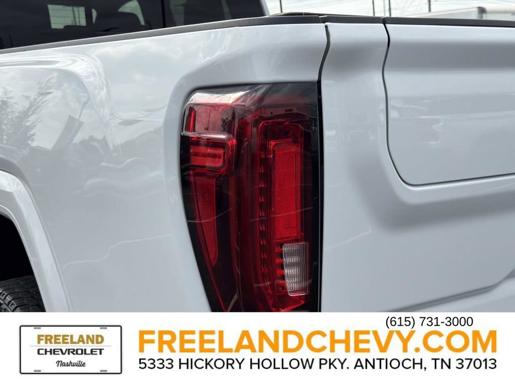 Used 2022 GMC Sierra 2500 Denali w/ Denali Ultimate Package AWD/4WD image 14