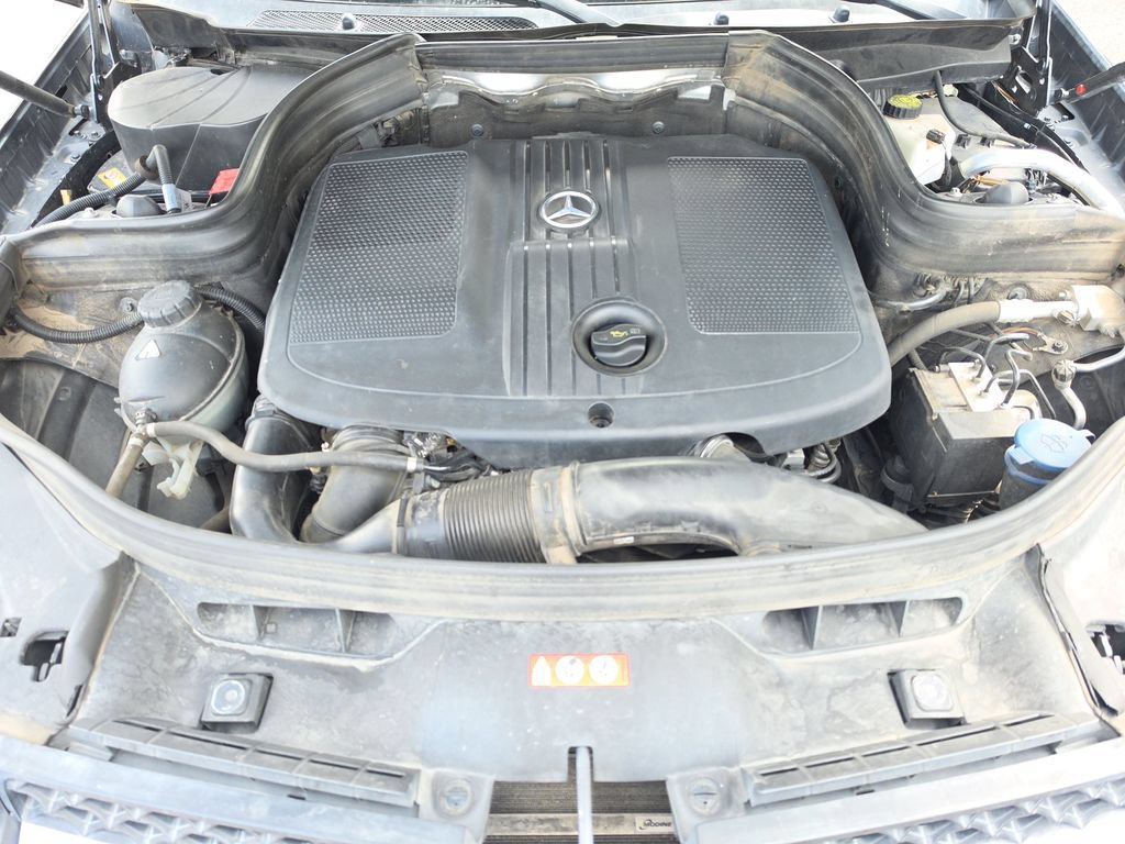 Used 2014 Mercedes-Benz GLK 250 BlueTEC 4MATIC image 21