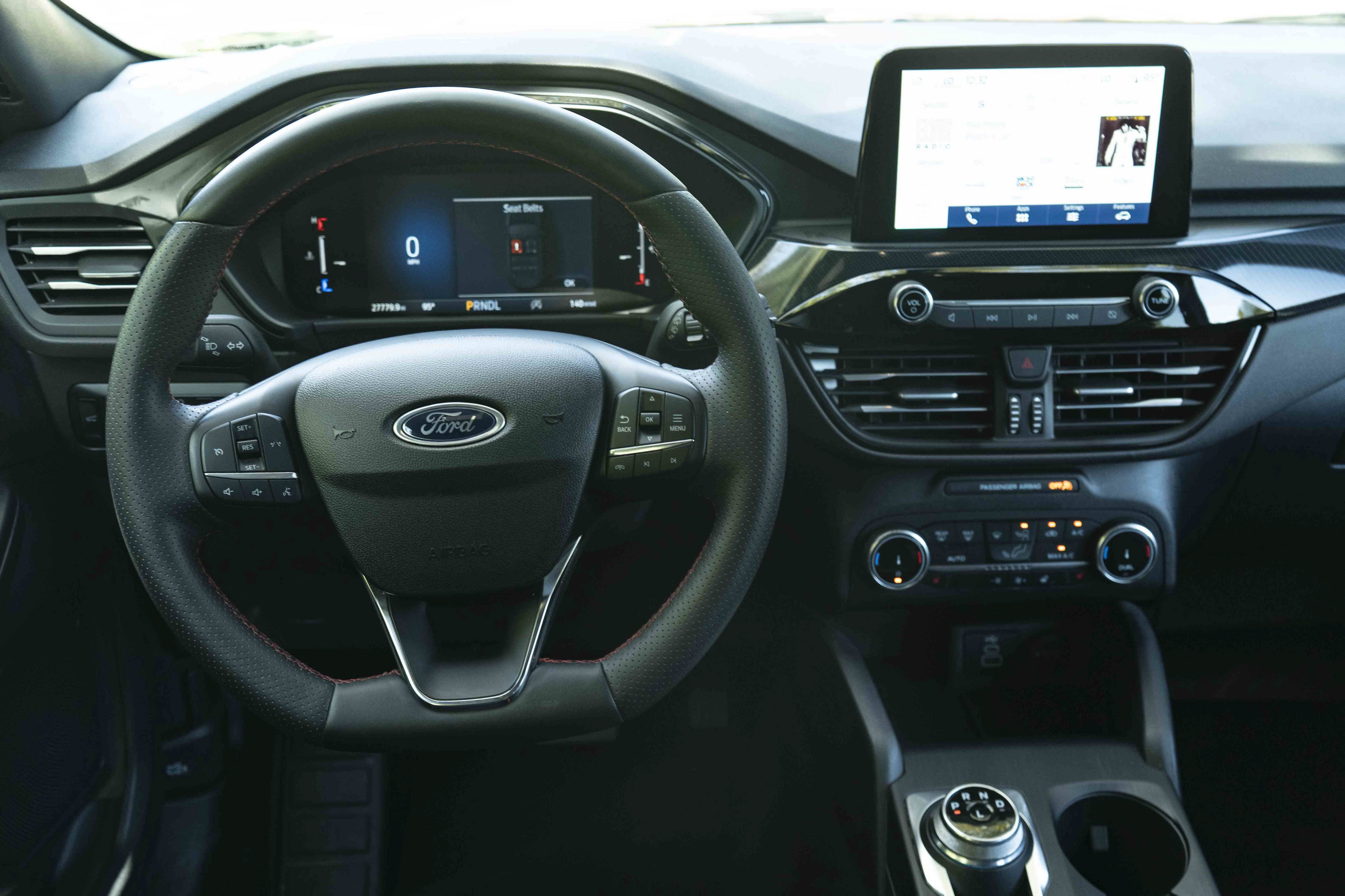 Used 2025 Ford Escape ST-Line Select AWD/4WD image 19