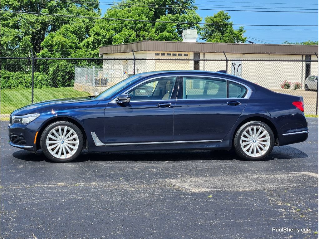 Used 2017 BMW 740i xDrive AWD/4WD image 5