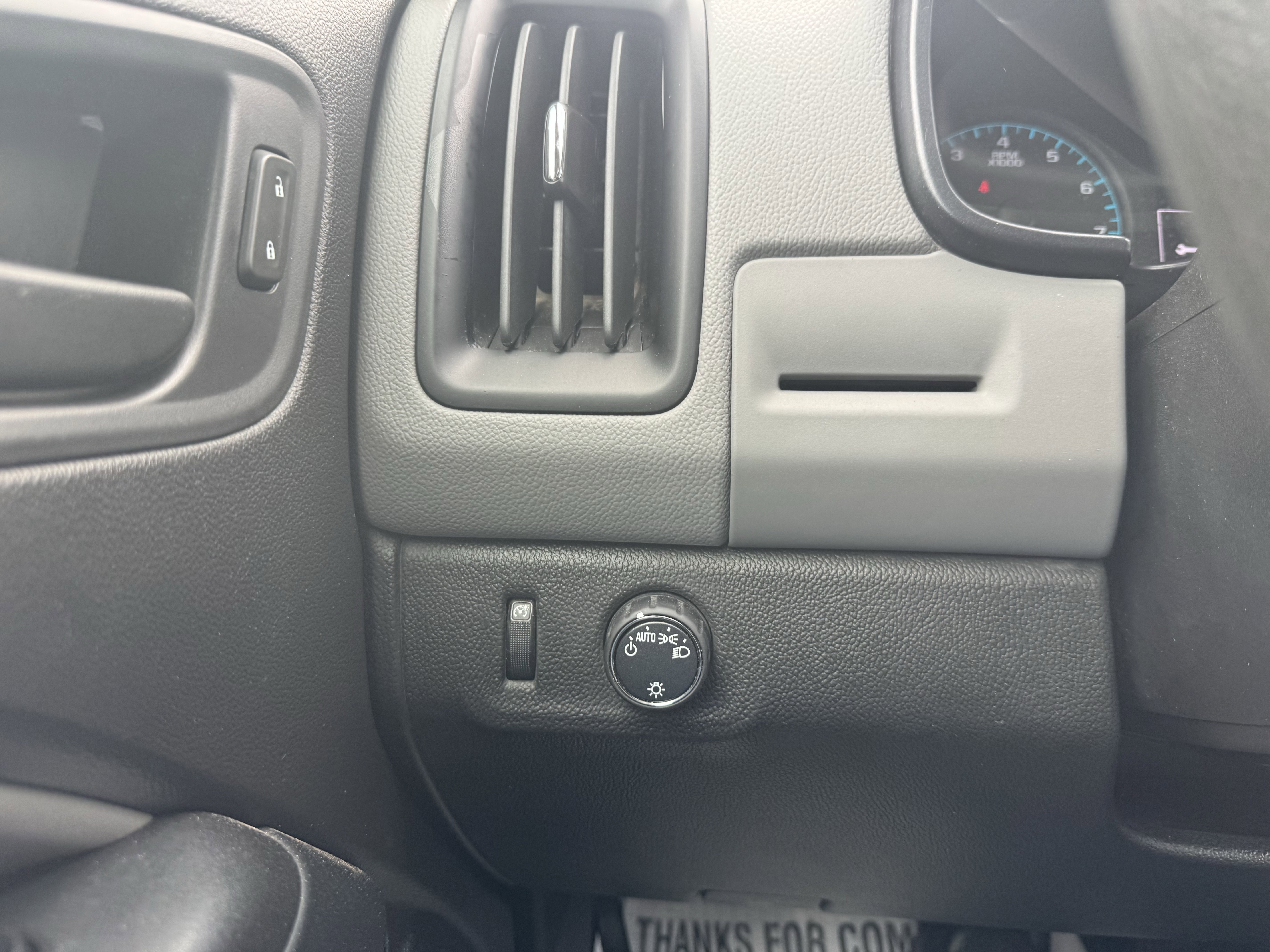 Used 2017 Chevrolet Colorado W/T w/ WT Convenience Package RWD image 17