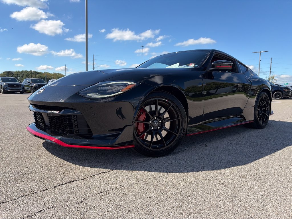 Used 2024 Nissan Z NISMO w/ Floor Mat Package RWD image 4