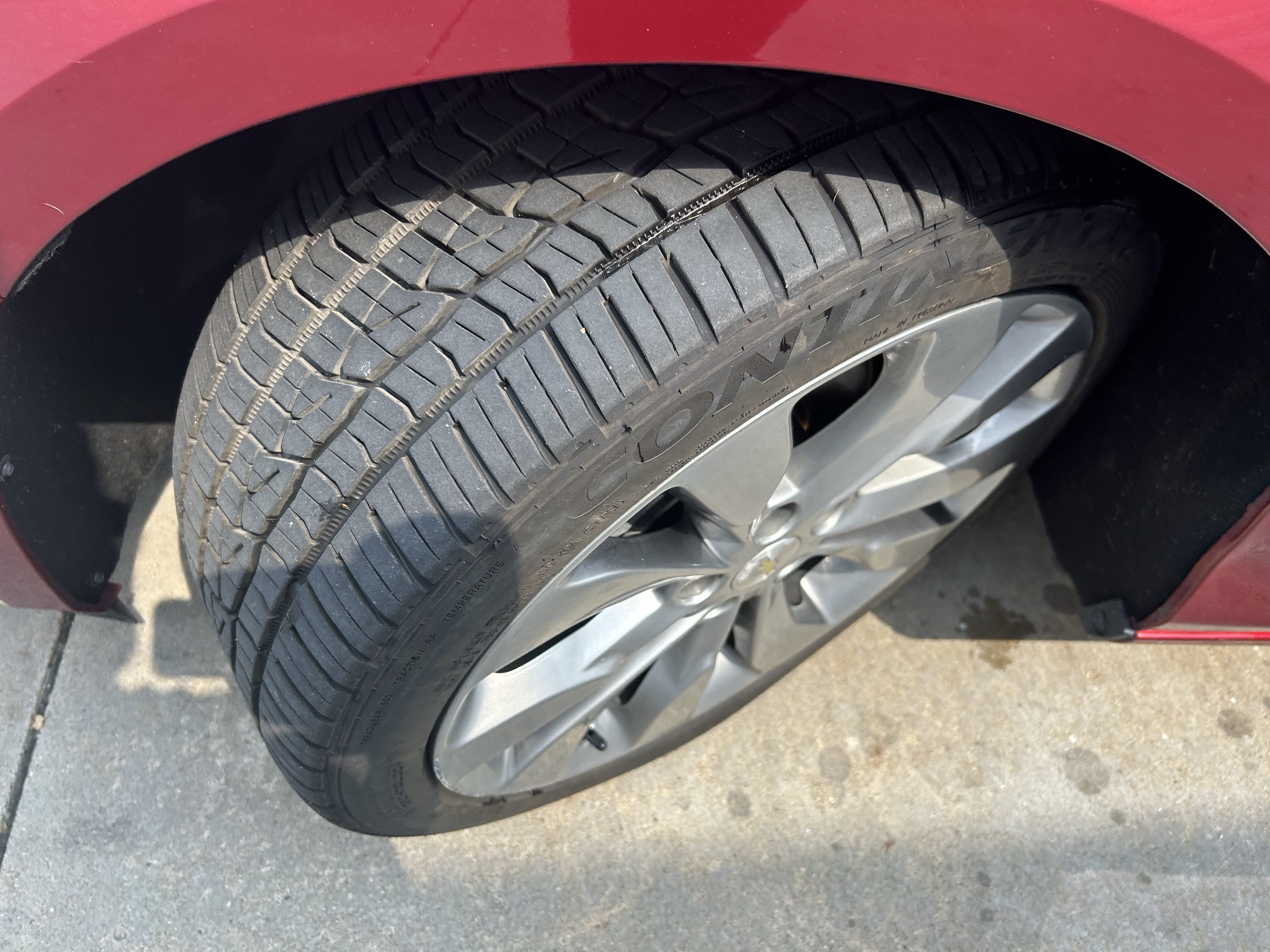 Used 2017 Chevrolet Malibu Premier w/ Premier Sun and Wheel Package FWD image 11