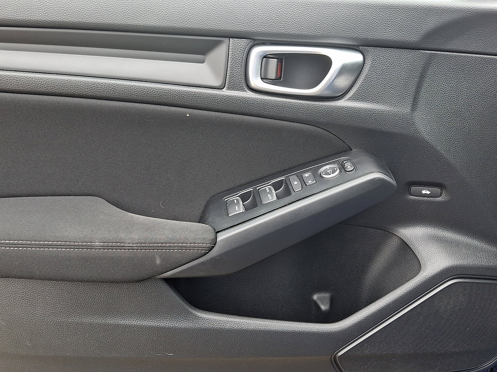 Used 2024 Honda Civic Sport image 13