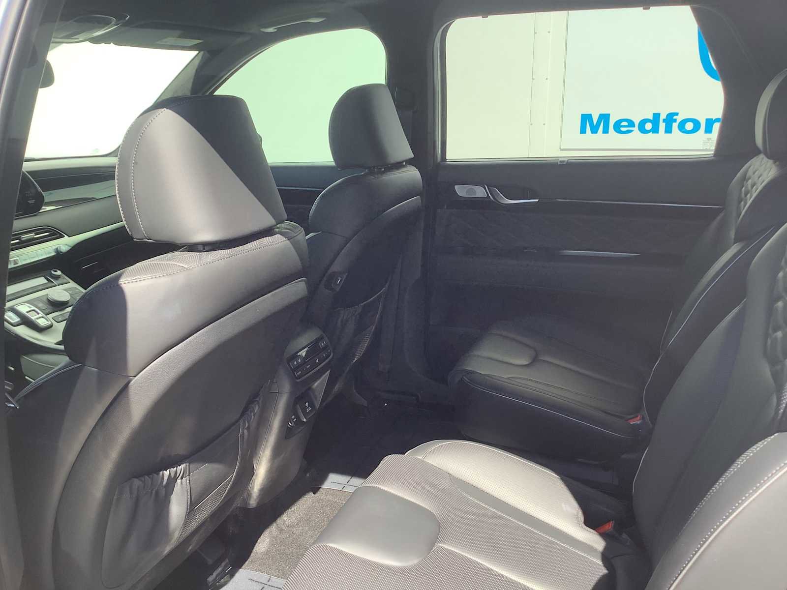 Used 2022 Hyundai Palisade Calligraphy w/ Winter Package AWD/4WD image 12